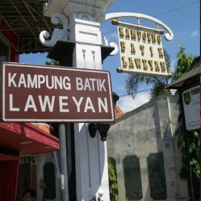 15 Kampung Laweyan