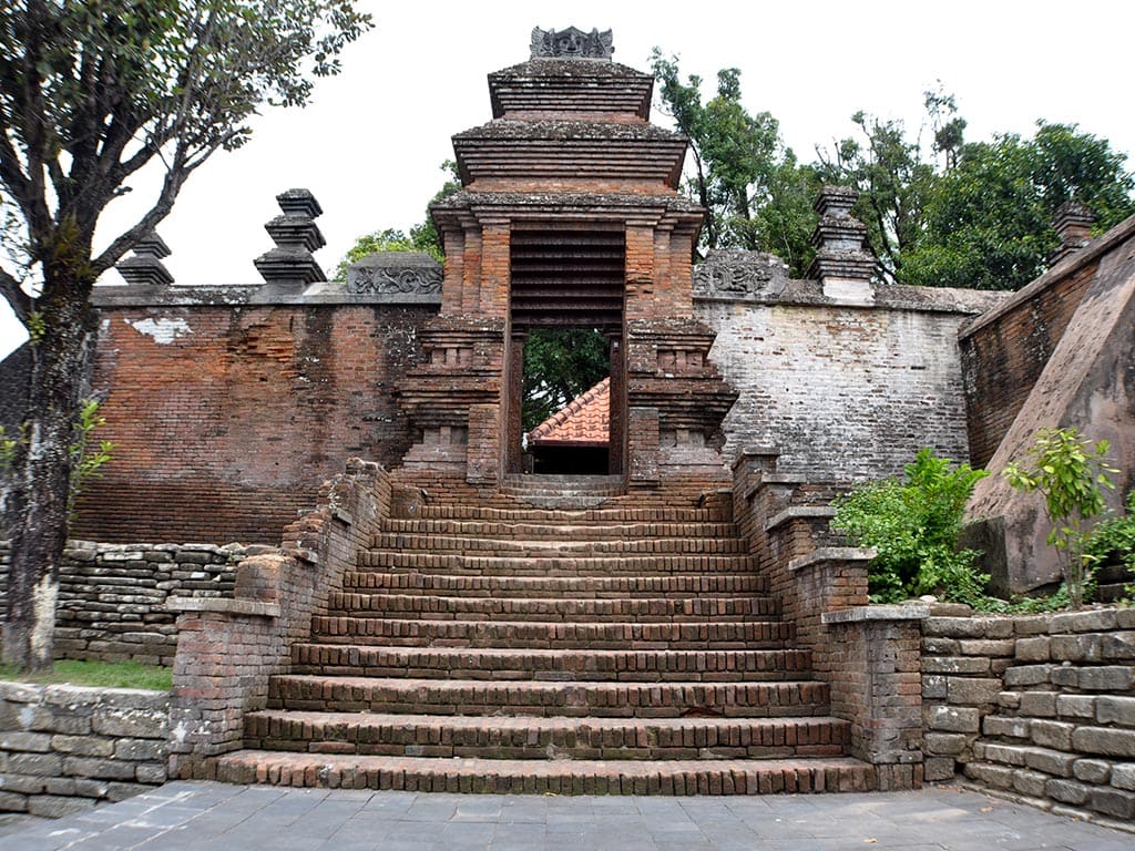 Kompleks Makam Kerajaan Imogiri Https Www.tagar.id 