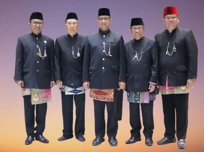 Gambar Pakaian Adat DKI Jakarta Baju Demang