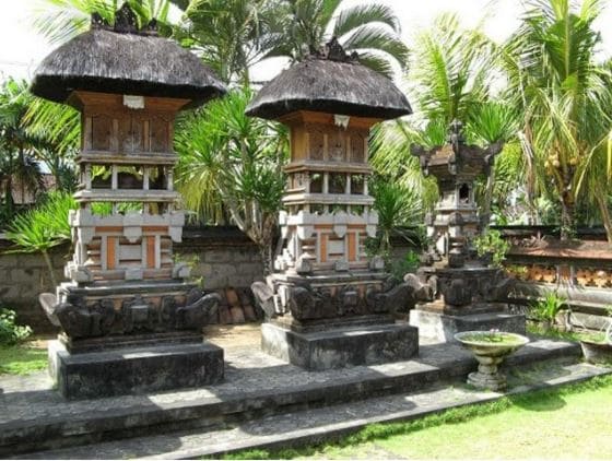 Pura Keluarga Pada Rumah Adat Bali