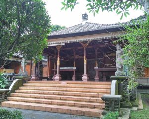 Rumah Adat Bali