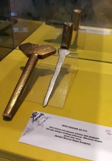 Senjata Tradisional Keris Terapang