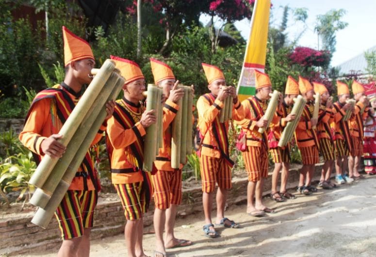 Alat Musik Tradisional Sulawesi Barat