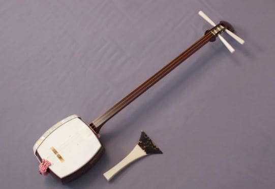 Gambar Alat Musik Shamisen