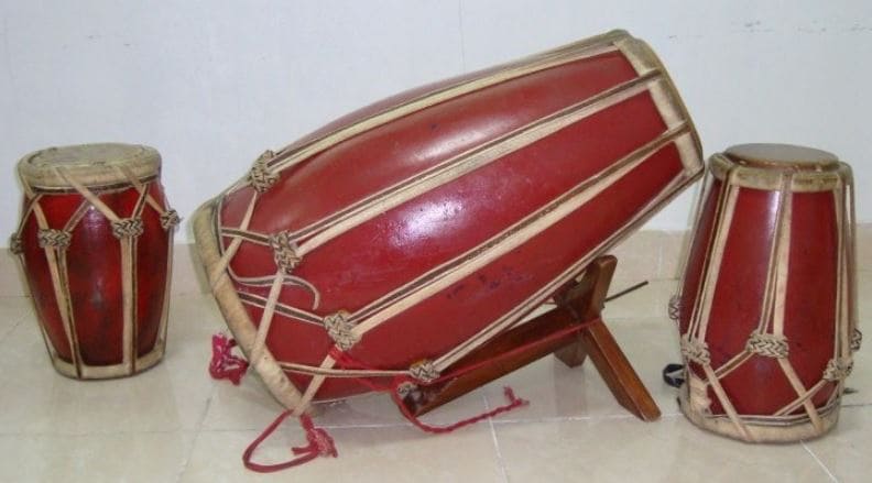 Gambar Alat Musik Tradisional Kendang