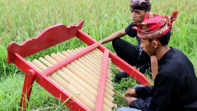 Gambar Angklung Banyuwangi