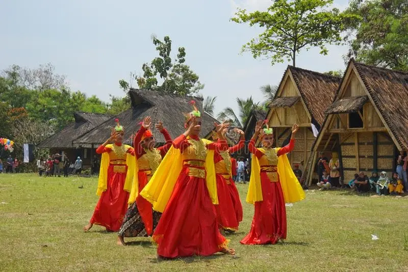 tari manuk dadali