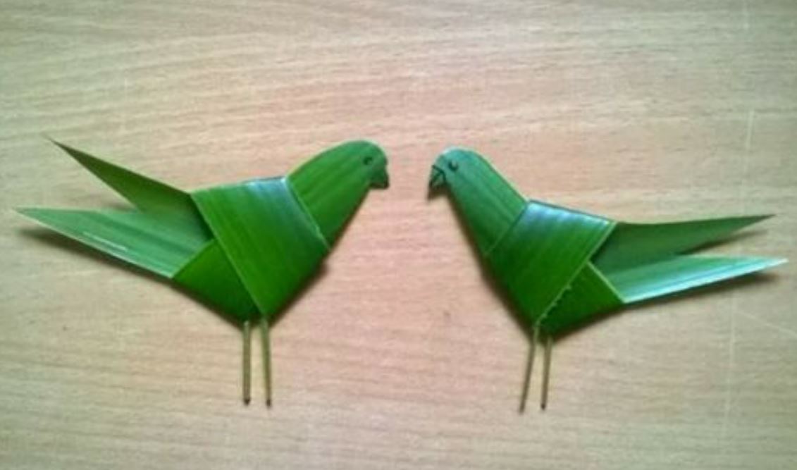 Kerajinan Dari Daun Kelapa Bentuk Burung