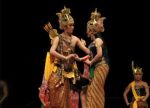 Tari Wayang