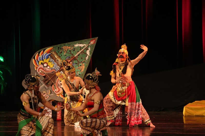 Unsur Kelengkapan Pertunjukan Tari Wayang