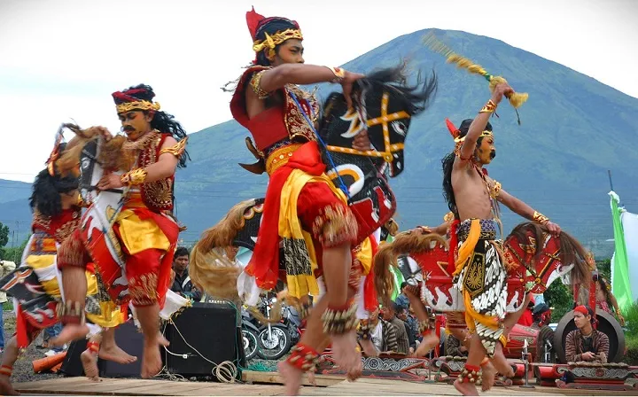 Kuda Lumping Seruni Putro, Palembang