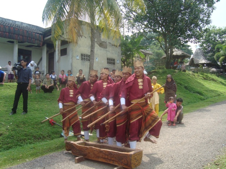 Tari Bendrong Lesung