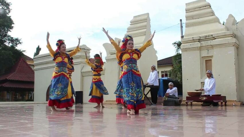 Tari Bentang Banten