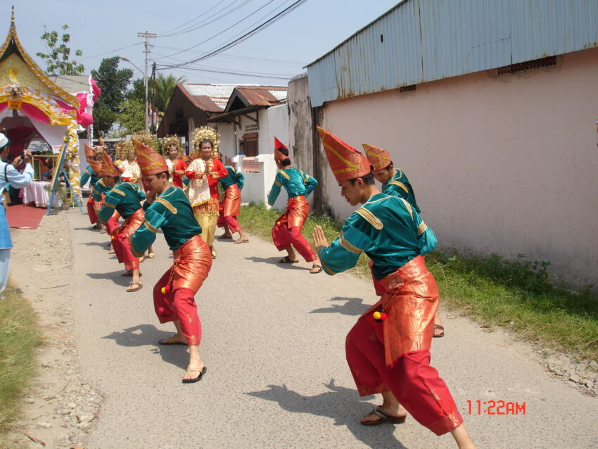 Tari Galombang