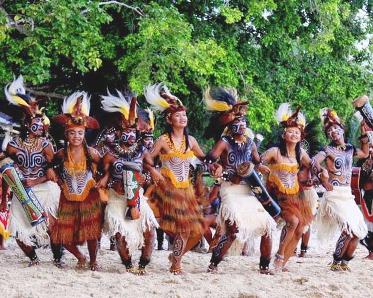 Tari Papua Sejarah Properti Asal Gerakan Dan Pola Lantai
