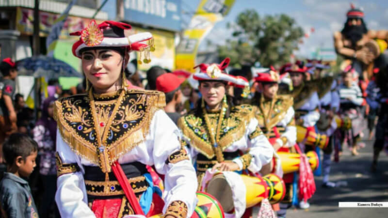 Tari Reog Kendang